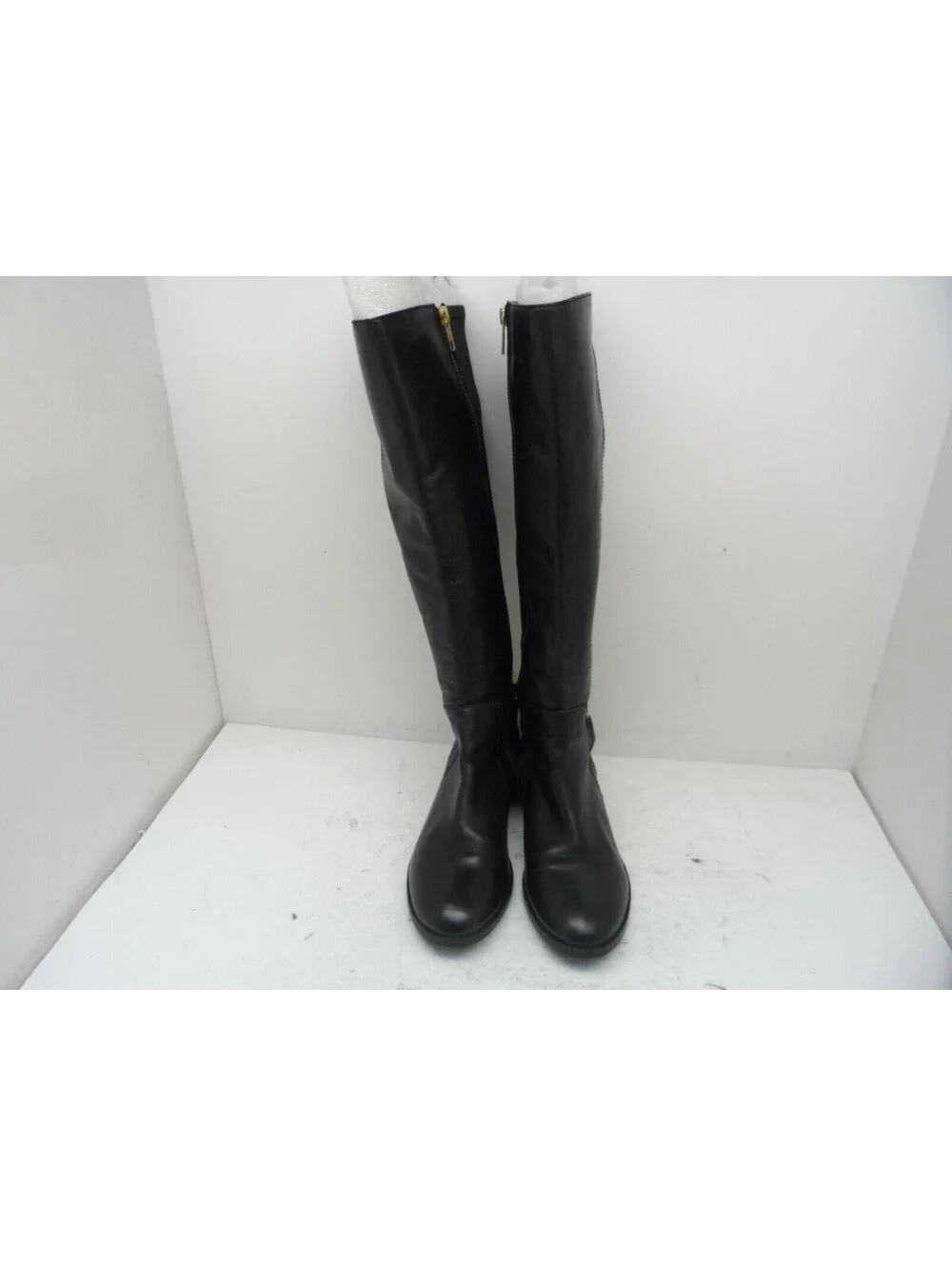 Steve Madden used boots